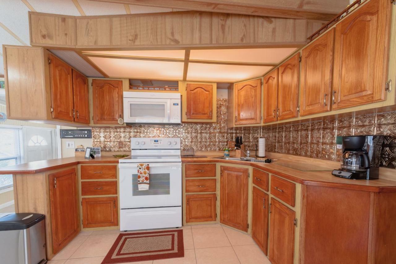 Island Beach House With No Extra Fees Jensen Beach Eksteriør bilde