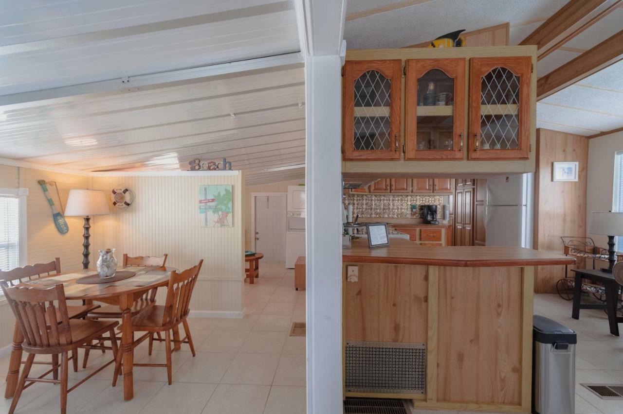Island Beach House With No Extra Fees Jensen Beach Eksteriør bilde