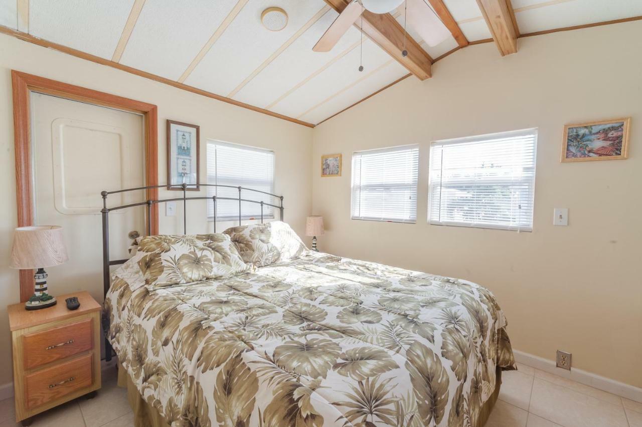 Island Beach House With No Extra Fees Jensen Beach Eksteriør bilde